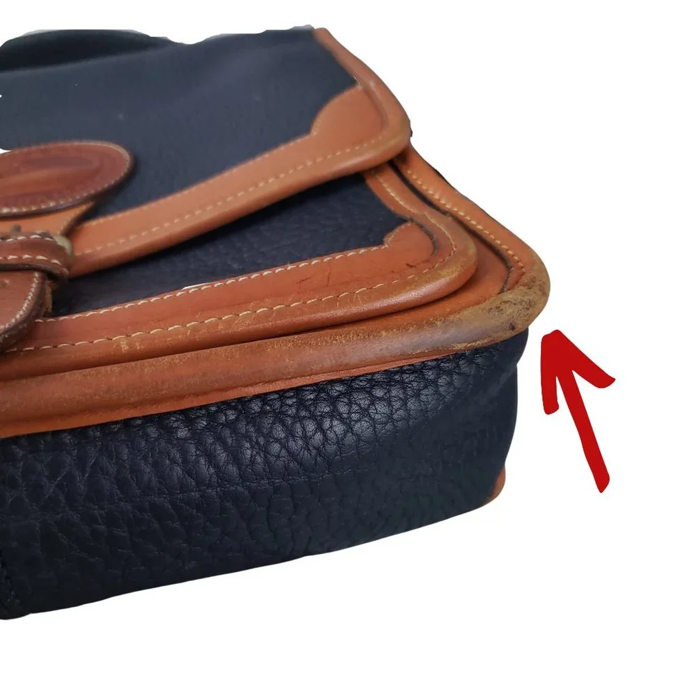 Vintage Dooney Bourke Navy British Tan Med Carrier Surrey Crossbody Purse R120 - Picture 8 of 10